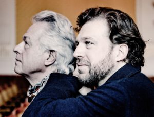 Mehr über den Artikel erfahren Christoph und Julian Prégardien und das Freiburger Barockorchester in der Kölner Philharmonie