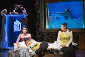 Mehr über den Artikel erfahren  „Freikugeln – Der Freischütz in fünf Dimensionen“ nach C. M. von Weber an der Kinderoper Köln